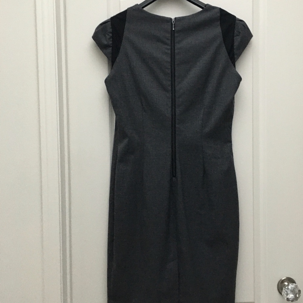 Zara Plaid CapSleeve Dress - Picture 5 of 6